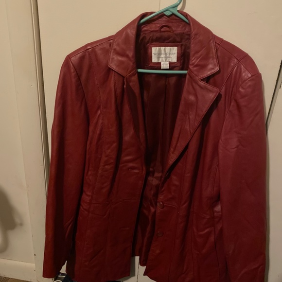 Leather jacket - Picture 2 of 6